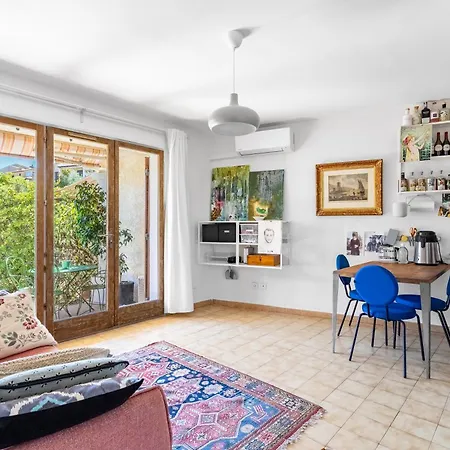 Superbe T2 Avec Jardin, Clim A 600m De La Apartamento