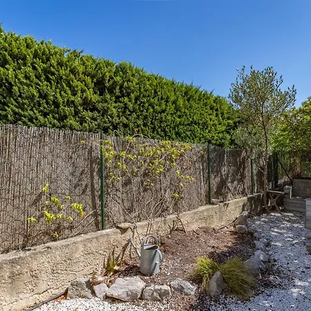 Apartamento Superbe T2 Avec Jardin, Clim A 600m De La *